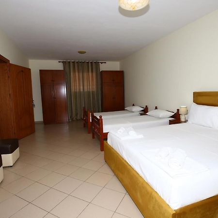 גולם Hotel Venezia מראה חיצוני תמונה